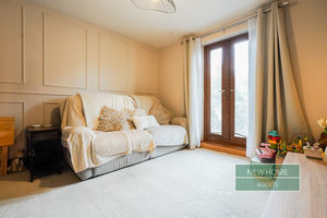 Photo 18- click for photo gallery